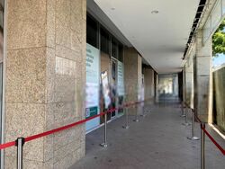 Beach Road (D7), Retail #468565531